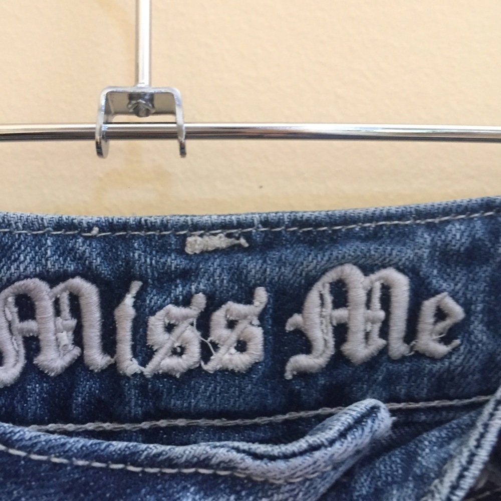 Miss Me Low Rise Distressed Jean Shorts - Picture 3 of 11